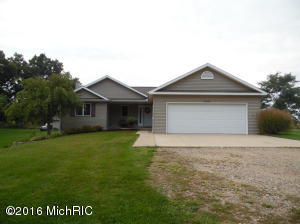 10716 4 Mile Rd, Plainwell, MI 49080 photo 1