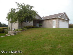 10716 4 Mile Rd, Plainwell, MI 49080 photo 3