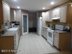 10716 4 Mile Rd, Plainwell, MI 49080 photo 15