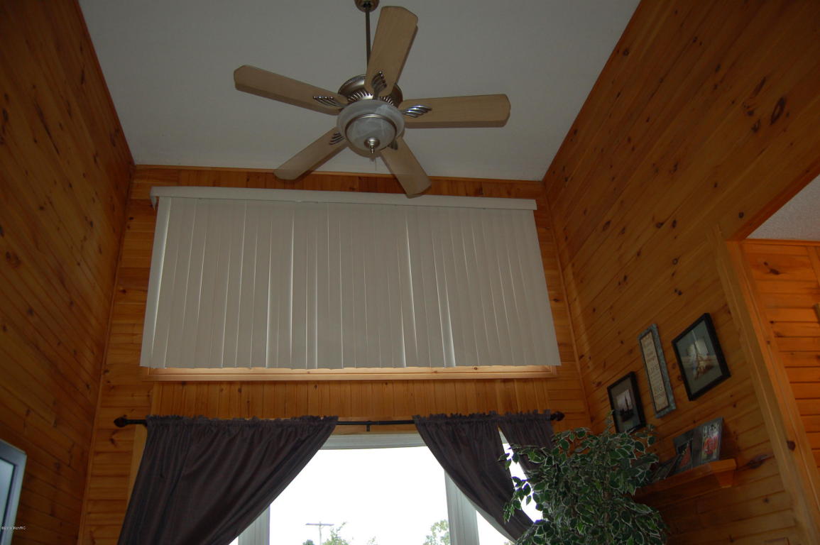 6368 Messer, Freeport, MI 49325 photo 9
