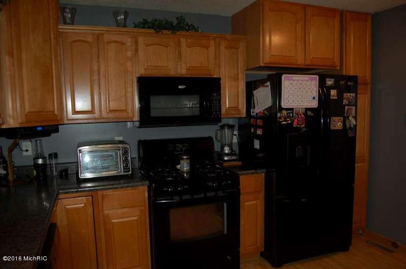 6368 Messer, Freeport, MI 49325 photo 15