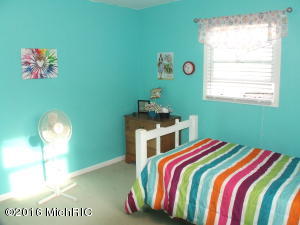 528 Cosmopolitan, Marshall, MI 49068 photo 13