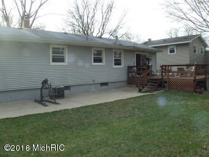 528 Cosmopolitan, Marshall, MI 49068 photo 14