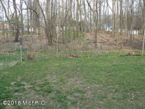 528 Cosmopolitan, Marshall, MI 49068 photo 15