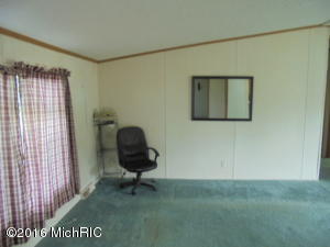 6858 Johnson Rd, Belding, MI 48809 photo 17