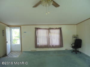6858 Johnson Rd, Belding, MI 48809 photo 12