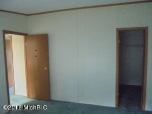 6858 Johnson Rd, Belding, MI 48809 photo 27