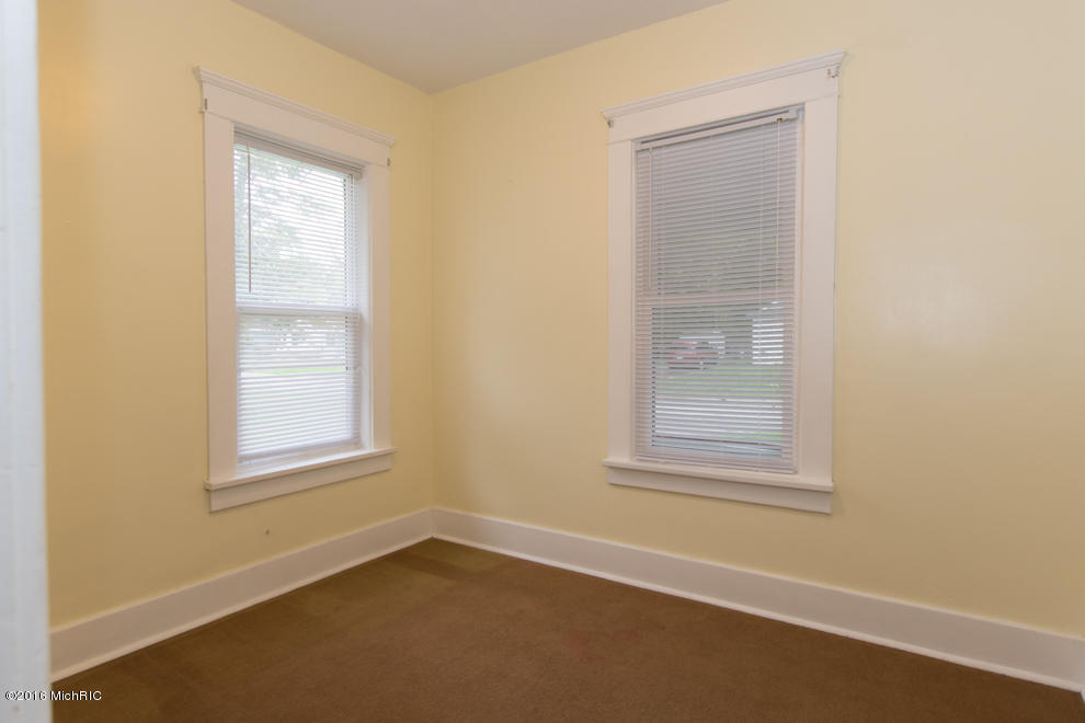37 Avenue B, Springfield, MI 49037 photo 7
