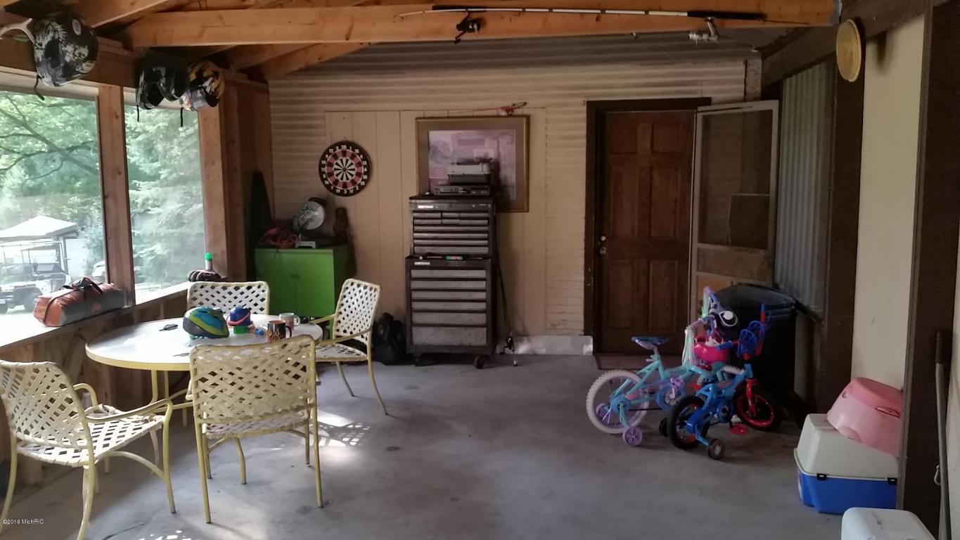 966 E Townline Rd, White Cloud, MI 49349 photo 9
