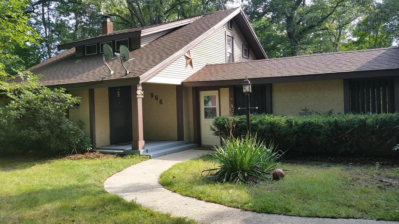 966 E Townline Rd, White Cloud, MI 49349 photo 1
