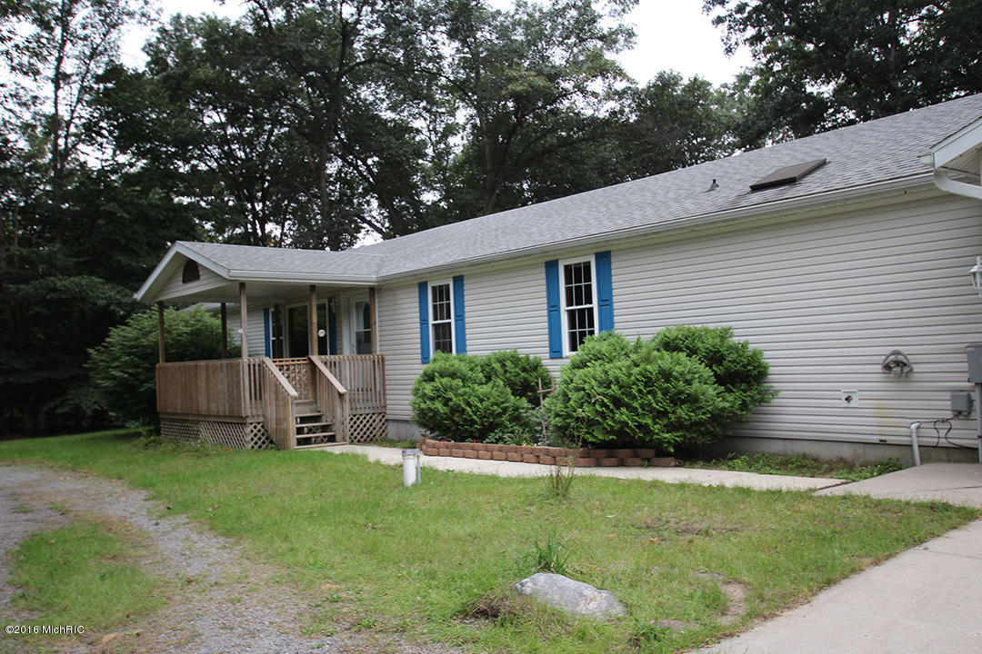 2709 S Walnut Ave, White Cloud, MI 49349 photo 19