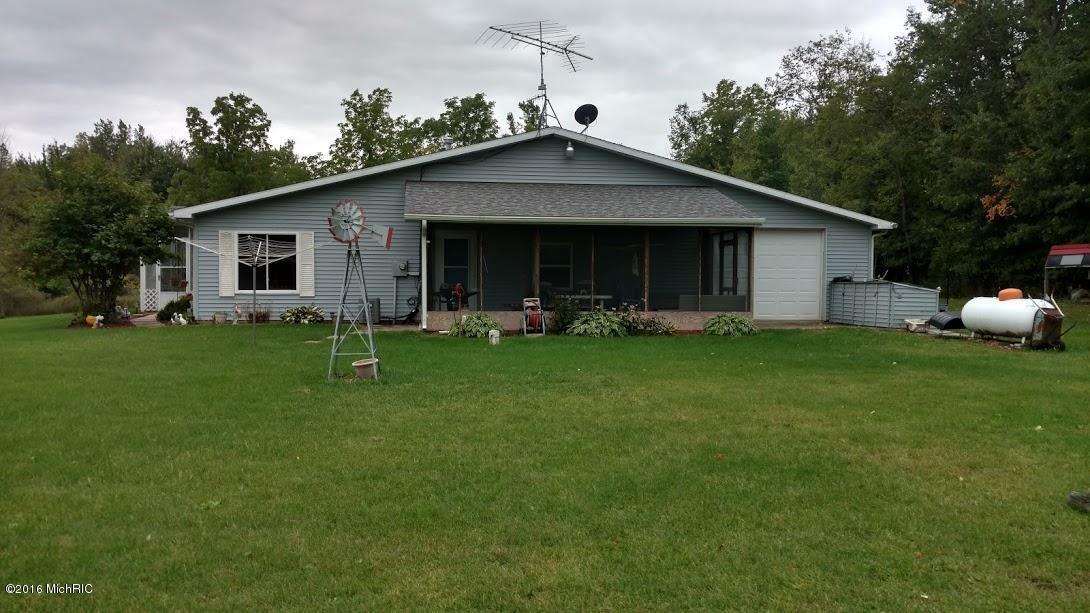 2726 S Duffield Rd, Sumner, MI 48889 photo 17