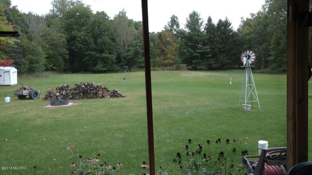 2726 S Duffield Rd, Sumner, MI 48889 photo 11