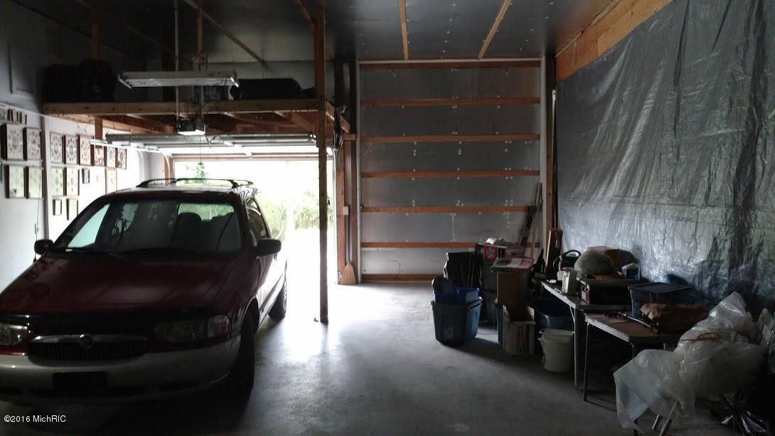 2726 S Duffield Rd, Sumner, MI 48889 photo 16