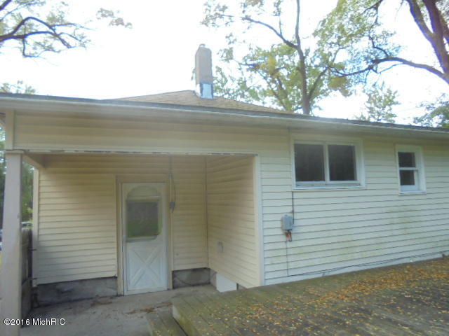 610 Morton Ave, Belding, MI 48809 photo 7