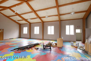 121 E Congress St, Belding, MI 48809 photo 5