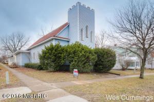 121 E Congress St, Belding, MI 48809 photo 1
