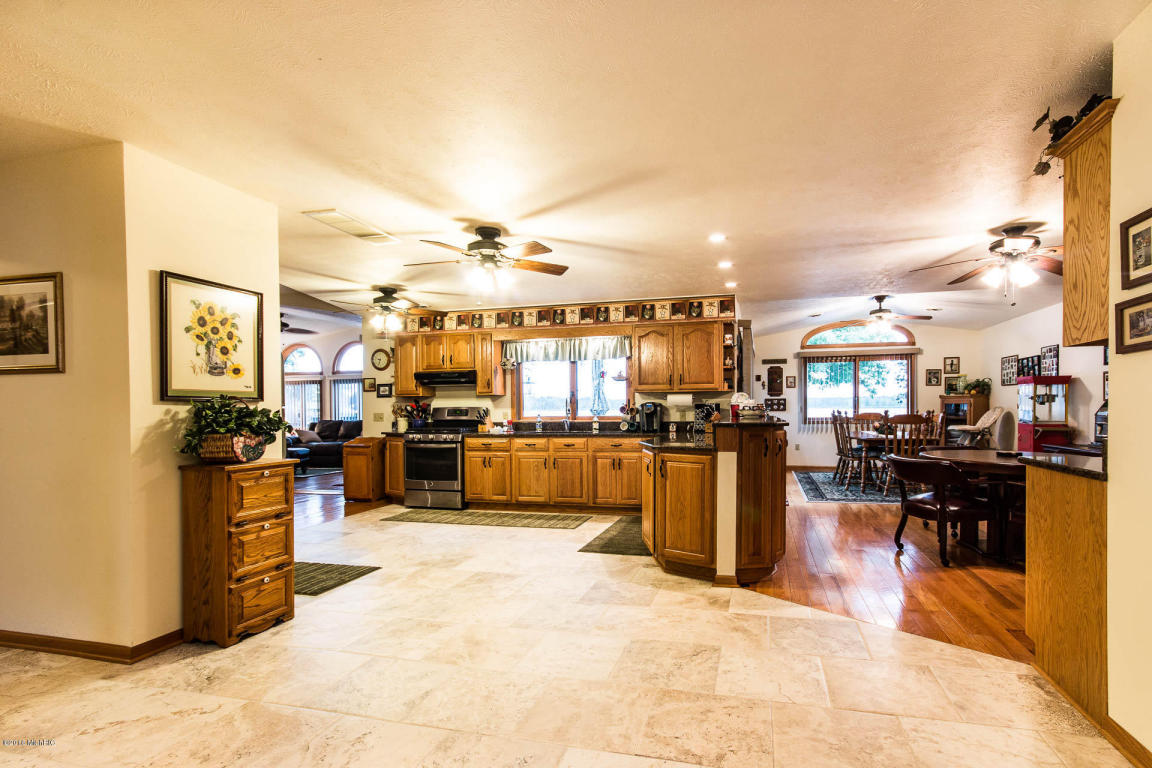 51240 Red Run, Marcellus, MI 49067 photo 10