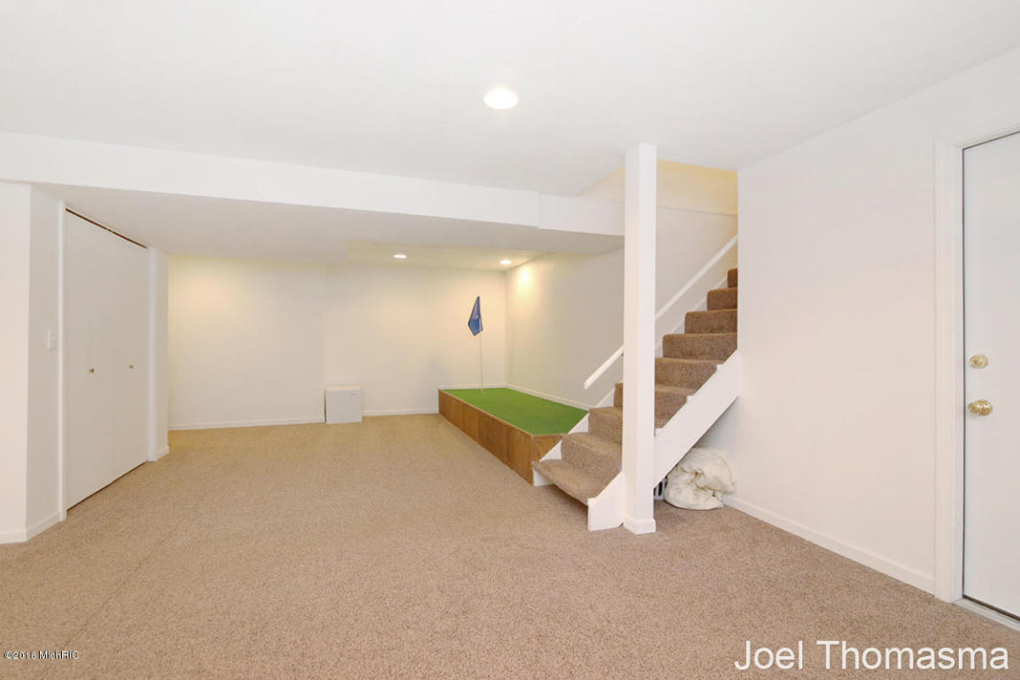 854 N State Rd, Belding, MI 48809 photo 18