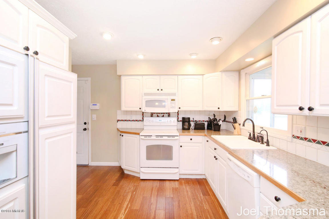 854 N State Rd, Belding, MI 48809 photo 6