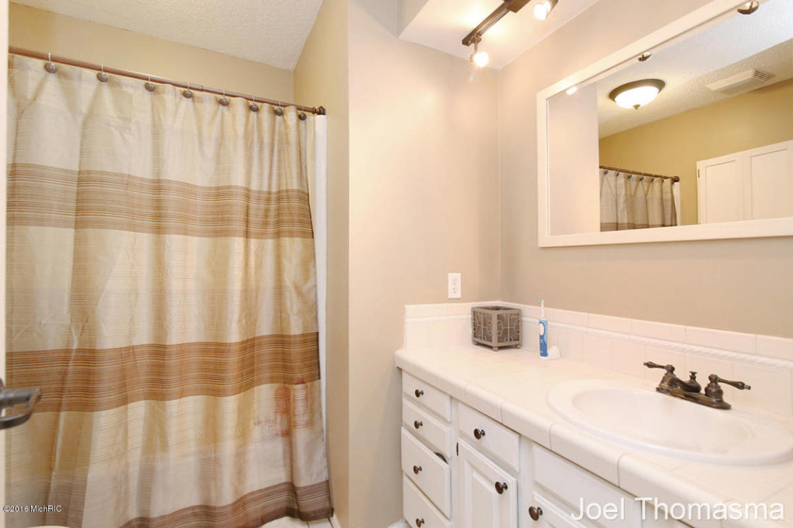 854 N State Rd, Belding, MI 48809 photo 15