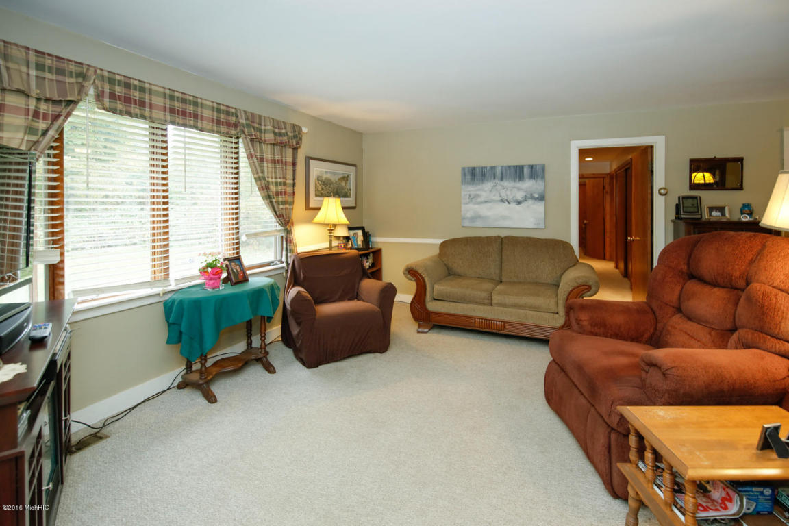 1149 44th St, Pullman, MI 49450 photo 9