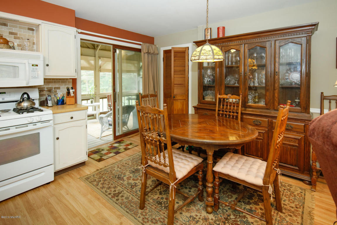 1149 44th St, Pullman, MI 49450 photo 7