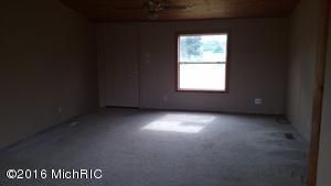 7140 Hall Rd, Bellevue, MI 49021 photo 11