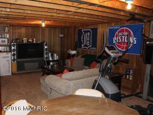 430 Levac Dr, Belding, MI 48809 photo 26