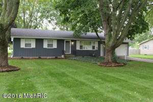 430 Levac Dr, Belding, MI 48809 photo 1