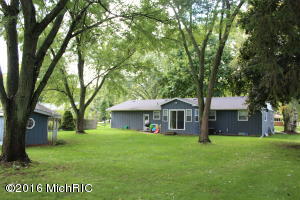 430 Levac Dr, Belding, MI 48809 photo 3
