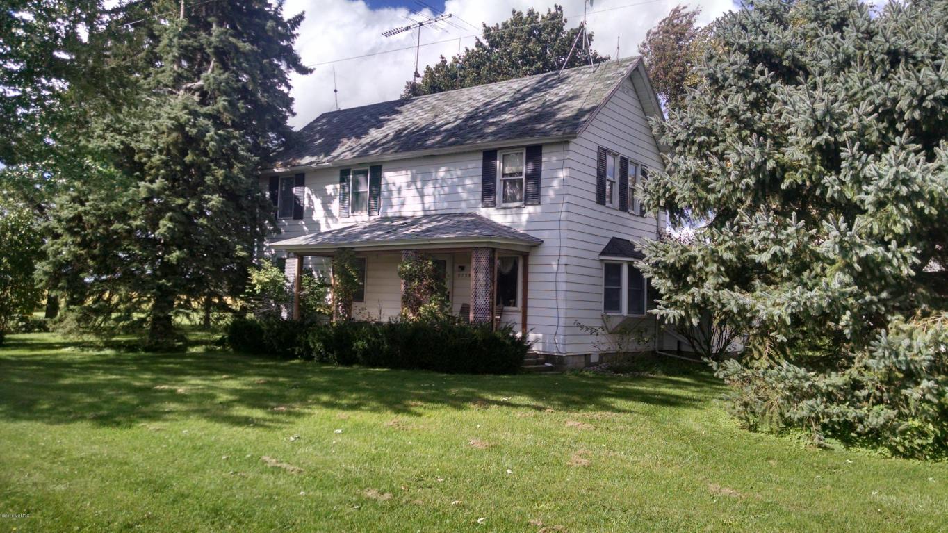 9739 E Carson City Rd, Carson City, MI 48811 photo 1
