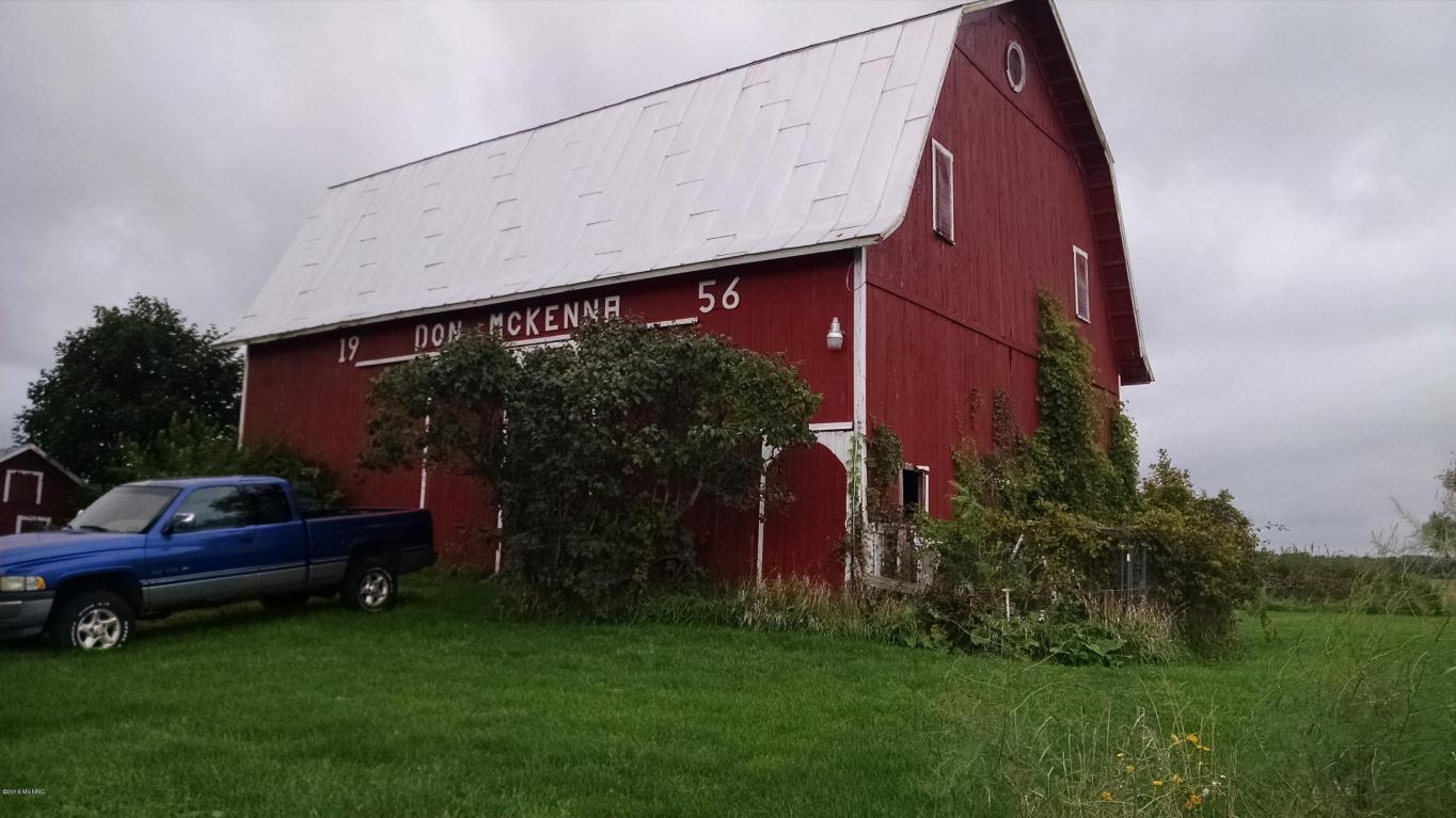 9739 E Carson City Rd, Carson City, MI 48811 photo 16