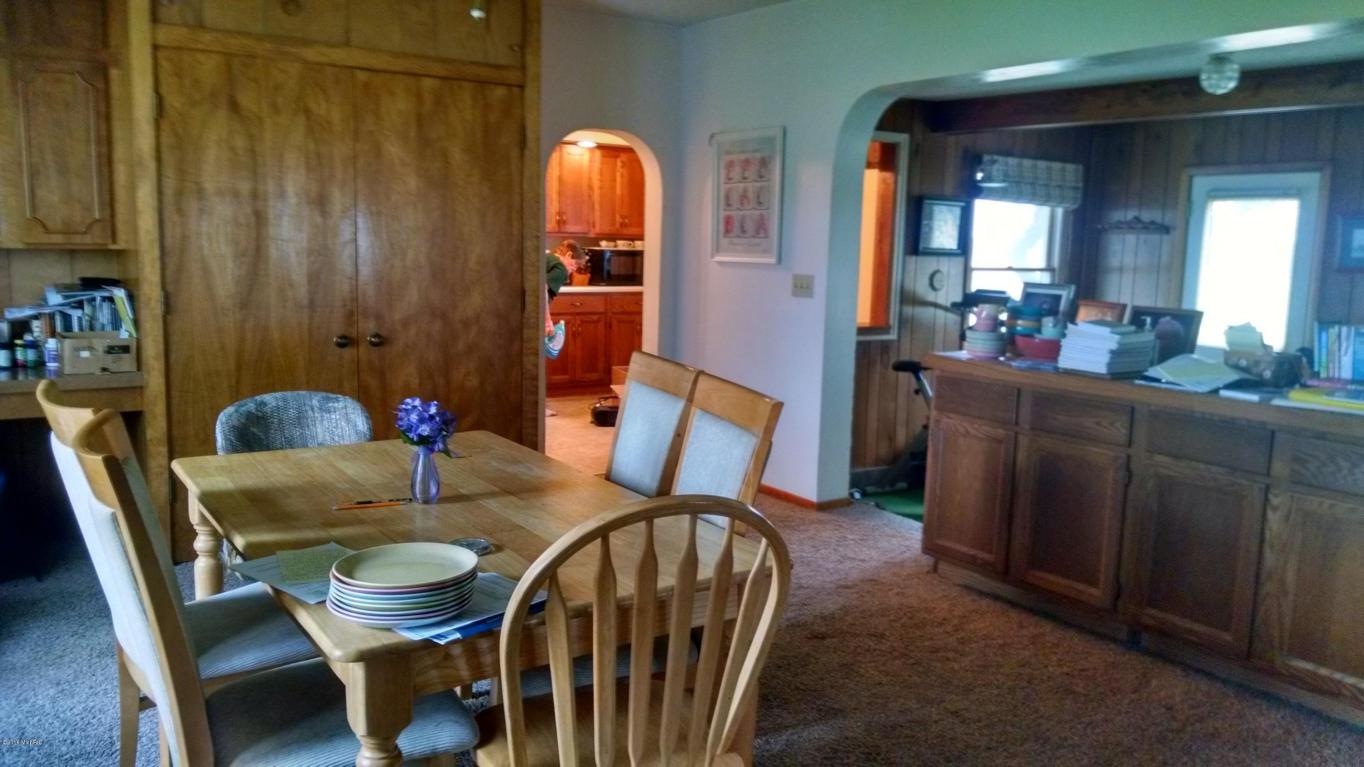 9739 E Carson City Rd, Carson City, MI 48811 photo 10
