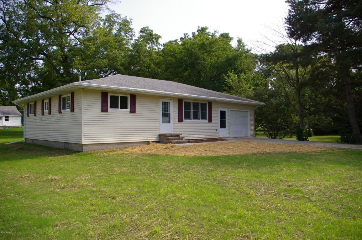 222 N Tabor St, Lyons, MI 48851 photo 3