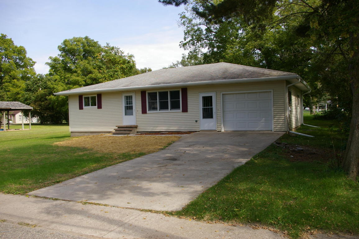 222 N Tabor St, Lyons, MI 48851 photo 2