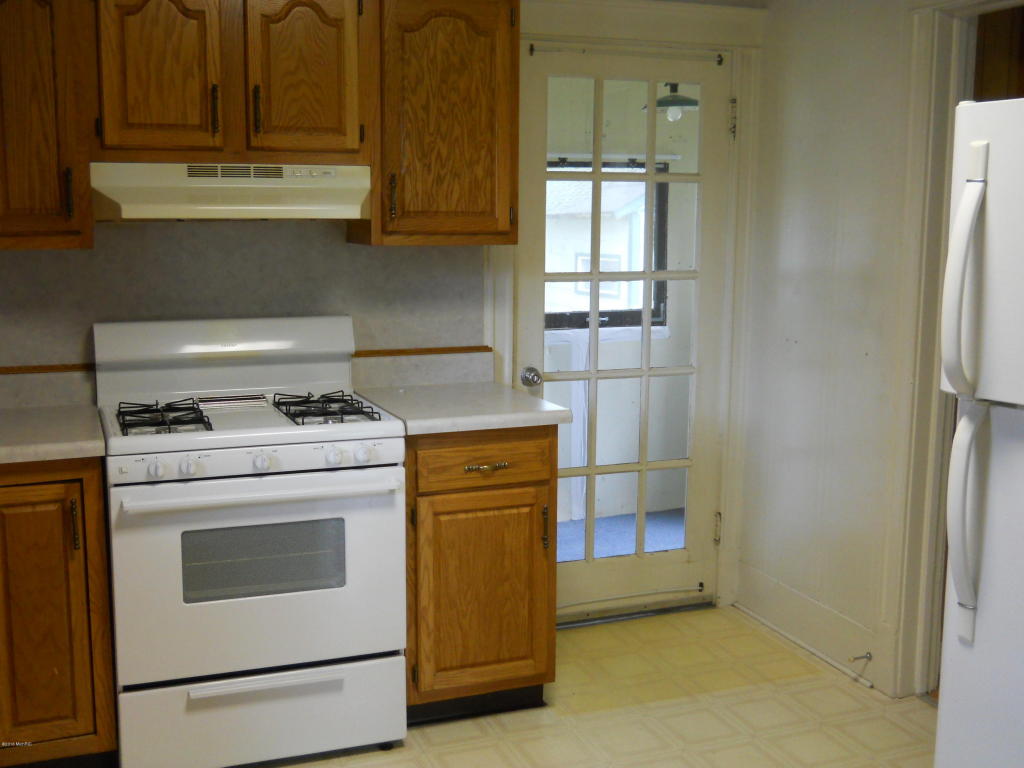 740 Morton St, Belding, MI 48809 photo 7