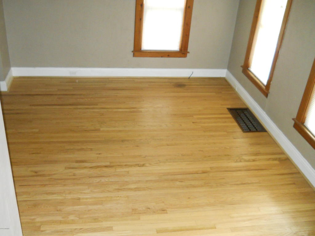 740 Morton St, Belding, MI 48809 photo 2