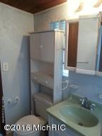 6846 Cherry St, Coloma, MI 49038 photo 18