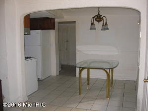 550 Riverside Dr, Constantine, MI 49042 photo 6