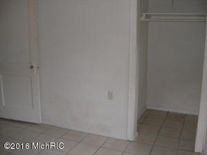 550 Riverside Dr, Constantine, MI 49042 photo 11