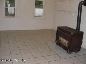 550 Riverside Dr, Constantine, MI 49042 photo 7