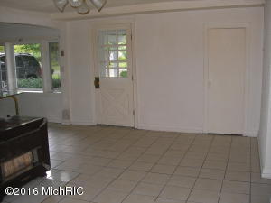 550 Riverside Dr, Constantine, MI 49042 photo 8