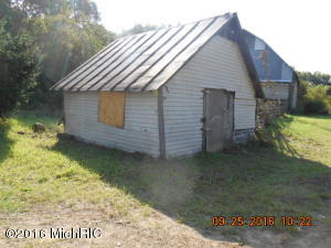 226 S Cherry Ave, White Cloud, MI 49349 photo 20