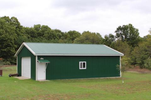 6135 E Hansen Rd, Custer, MI 49405 photo 2