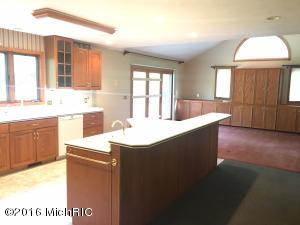 2650 Tyler Trl, Lowell, MI 49331 photo 2