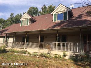 2650 Tyler Trl, Lowell, MI 49331 photo 1