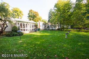 518 E Darwin, Cassopolis, MI 49031 photo 6