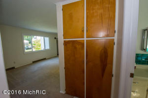 518 E Darwin, Cassopolis, MI 49031 photo 26