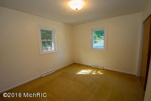518 E Darwin, Cassopolis, MI 49031 photo 24